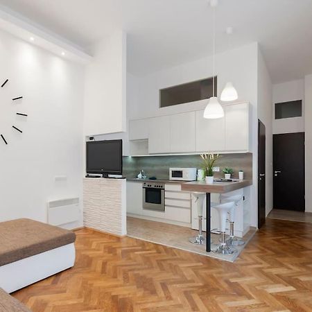 Szent Istvan Ter 4 Next To Basilica A 1 Bedroom Budapesta Exterior foto