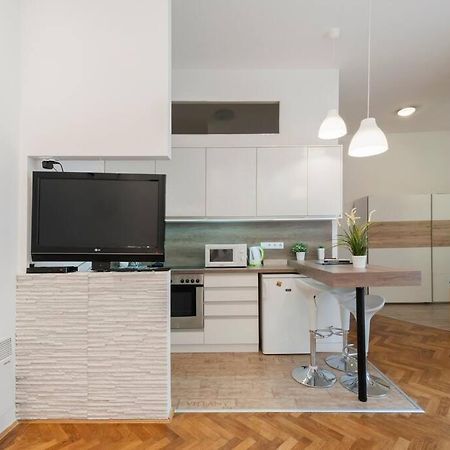Szent Istvan Ter 4 Next To Basilica A 1 Bedroom Budapesta Exterior foto