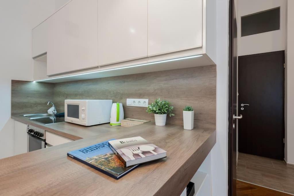 Szent Istvan Ter 4 Next To Basilica A 1 Bedroom Budapesta Exterior foto